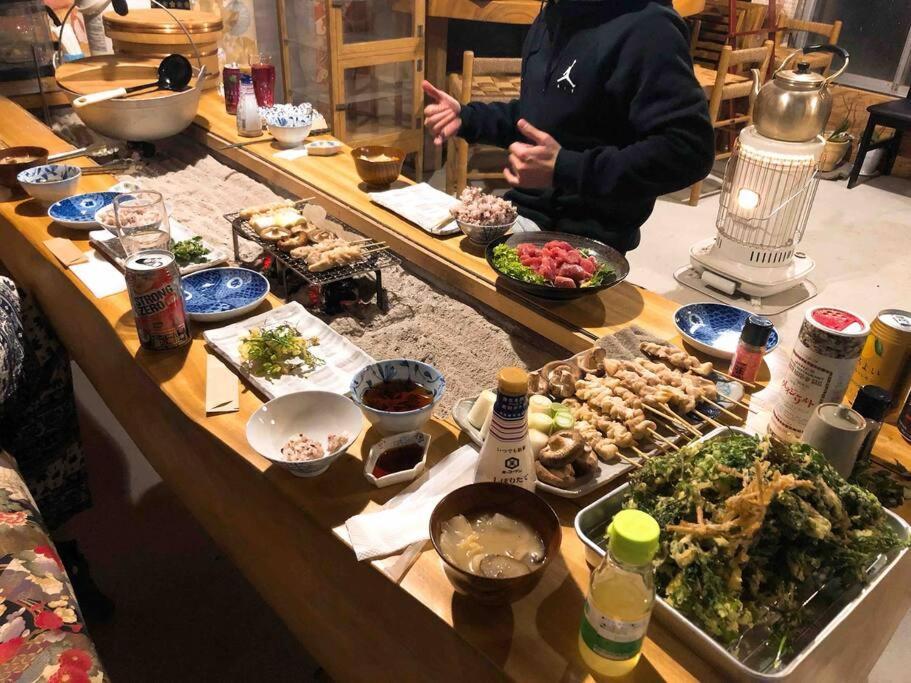 ゲストハウス+カフェわ　１日１組限定！ 築１００年の農家の古民家で宿泊体験、薪でお風呂沸かせます。焚き火もできます。 Kannami Dış mekan fotoğraf