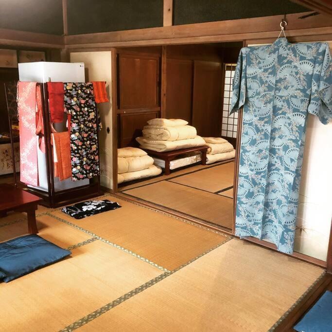 ゲストハウス+カフェわ　１日１組限定！ 築１００年の農家の古民家で宿泊体験、薪でお風呂沸かせます。焚き火もできます。 Kannami Dış mekan fotoğraf